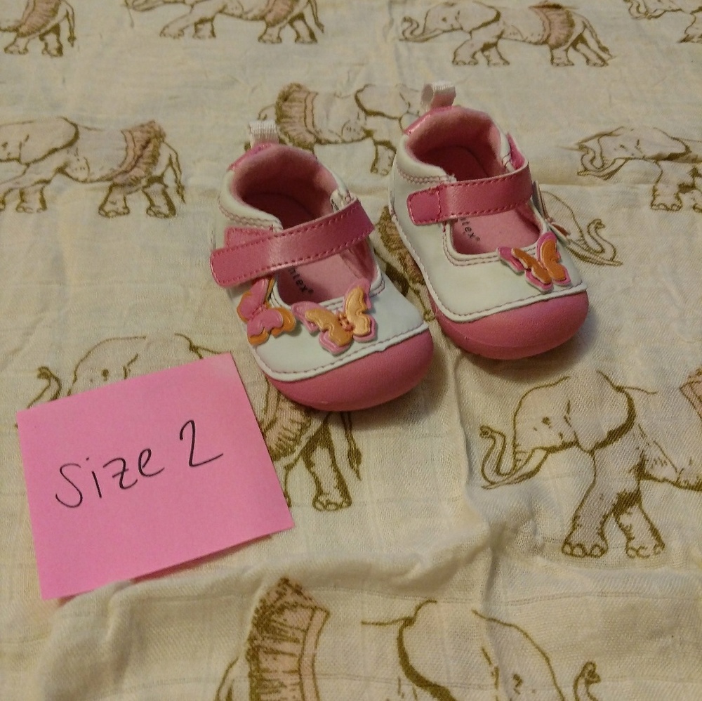 Velcro size 2 shoes